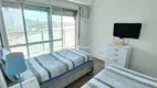 Foto 23 de Apartamento com 3 Quartos à venda, 160m² em Pitangueiras, Guarujá