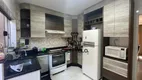 Foto 9 de Casa com 3 Quartos à venda, 172m² em California, Londrina