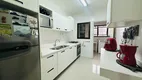 Foto 6 de Apartamento com 3 Quartos à venda, 136m² em Gonzaga, Santos