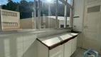 Foto 22 de Apartamento com 3 Quartos à venda, 120m² em Praia das Pitangueiras, Guarujá