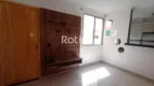 Foto 4 de Apartamento com 2 Quartos para alugar, 45m² em Tubalina, Uberlândia