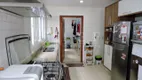Foto 5 de Casa de Condomínio com 4 Quartos à venda, 401m² em Pousada dos Bandeirantes, Carapicuíba