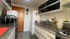 Foto 8 de Apartamento com 4 Quartos à venda, 110m² em Fernão Dias, Belo Horizonte