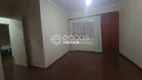 Foto 10 de Apartamento com 4 Quartos à venda, 160m² em Osvaldo Rezende, Uberlândia