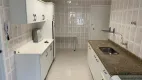 Foto 6 de Apartamento com 3 Quartos para alugar, 130m² em Cerqueira César, São Paulo