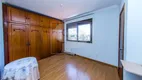 Foto 18 de Apartamento com 3 Quartos à venda, 197m² em Jardim Lindóia, Porto Alegre