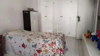 Foto 15 de Casa com 5 Quartos à venda, 144m² em Marapé, Santos