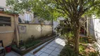 Foto 3 de Casa com 4 Quartos à venda, 224m² em Rio Branco, Porto Alegre