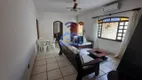 Foto 2 de Casa com 3 Quartos à venda, 158m² em Jardim Aruã, Caraguatatuba