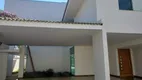 Foto 2 de Sobrado com 4 Quartos à venda, 411m² em Altamira, Uberlândia