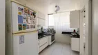 Foto 8 de Apartamento com 3 Quartos à venda, 197m² em Higienópolis, São Paulo