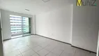 Foto 4 de Apartamento com 2 Quartos à venda, 70m² em Meireles, Fortaleza