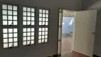 Foto 10 de Casa com 2 Quartos para alugar, 80m² em Jardim América, Goiânia