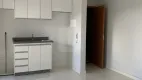 Foto 2 de Apartamento com 2 Quartos à venda, 50m² em Laranjeiras, Uberlândia