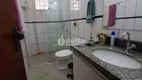 Foto 6 de Casa com 4 Quartos à venda, 212m² em Gravatás, Uberlândia