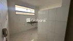 Foto 3 de Apartamento com 2 Quartos para alugar, 56m² em São José, Montes Claros