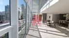 Foto 2 de Apartamento com 3 Quartos à venda, 201m² em Jardim Europa, São Paulo