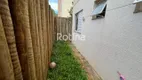 Foto 7 de Apartamento com 2 Quartos para alugar, 70m² em Jardim Holanda, Uberlândia