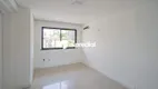 Foto 13 de Apartamento com 3 Quartos à venda, 146m² em Guararapes, Fortaleza