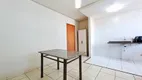 Foto 2 de Apartamento com 2 Quartos à venda, 54m² em Vila Brasil, Londrina