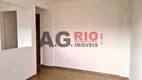Foto 16 de Apartamento com 2 Quartos à venda, 49m² em Taquara, Rio de Janeiro