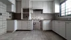 Foto 4 de Casa com 3 Quartos para alugar, 223m² em Vigilato Pereira, Uberlândia