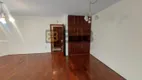 Foto 2 de Apartamento com 4 Quartos à venda, 140m² em Centro, Bauru