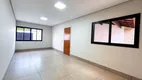 Foto 3 de Casa com 3 Quartos à venda, 167m² em Cidade Jardim, Uberlândia