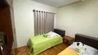 Foto 12 de Casa com 4 Quartos para alugar, 180m² em Ipanema, Londrina