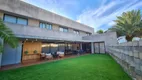 Foto 2 de Casa com 4 Quartos à venda, 570m² em Candelária, Natal