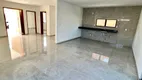 Foto 3 de Casa de Condomínio com 4 Quartos à venda, 236m² em Urucunema, Eusébio