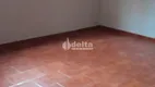 Foto 2 de Casa com 2 Quartos à venda, 92m² em Carajas, Uberlândia