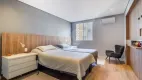 Foto 15 de Apartamento com 3 Quartos à venda, 218m² em Higienópolis, São Paulo