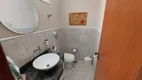 Foto 21 de Sobrado com 5 Quartos à venda, 304m² em Santa Mônica, Uberlândia