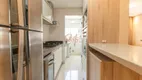 Foto 4 de Apartamento com 2 Quartos à venda, 74m² em Água Verde, Curitiba