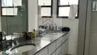 Foto 11 de Apartamento com 4 Quartos para alugar, 185m² em Higienópolis, São Paulo