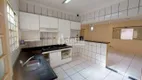 Foto 6 de Casa com 3 Quartos à venda, 160m² em Cidade Jardim, Uberlândia