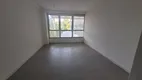 Foto 2 de Sala Comercial à venda, 56m² em Curicica, Rio de Janeiro