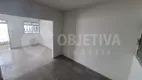 Foto 3 de Casa com 2 Quartos para alugar, 50m² em Osvaldo Rezende, Uberlândia