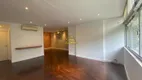 Foto 3 de Apartamento com 4 Quartos à venda, 130m² em Leblon, Rio de Janeiro