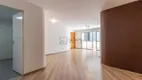 Foto 9 de Apartamento com 3 Quartos para alugar, 121m² em Vila Olímpia, São Paulo