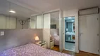 Foto 11 de Apartamento com 2 Quartos à venda, 70m² em Moema, São Paulo