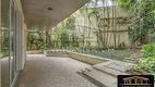 Foto 17 de Casa com 4 Quartos à venda, 360m² em Jardim Europa, São Paulo