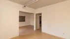 Foto 22 de Imóvel Comercial com 4 Quartos para alugar, 110m² em Passo da Areia, Porto Alegre