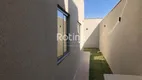 Foto 8 de Casa com 3 Quartos à venda, 76m² em Laranjeiras, Uberlândia