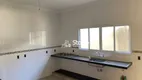 Foto 3 de Casa com 4 Quartos à venda, 270m² em Saraiva, Uberlândia
