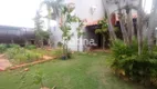 Foto 25 de Casa com 4 Quartos para alugar, 285m² em Jardim Patrícia, Uberlândia