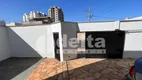 Foto 4 de Casa com 3 Quartos para alugar, 151m² em Tubalina, Uberlândia