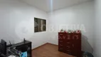 Foto 21 de Casa com 3 Quartos à venda, 197m² em Santa Mônica, Uberlândia