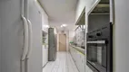Foto 13 de Apartamento com 4 Quartos à venda, 250m² em Higienópolis, São Paulo